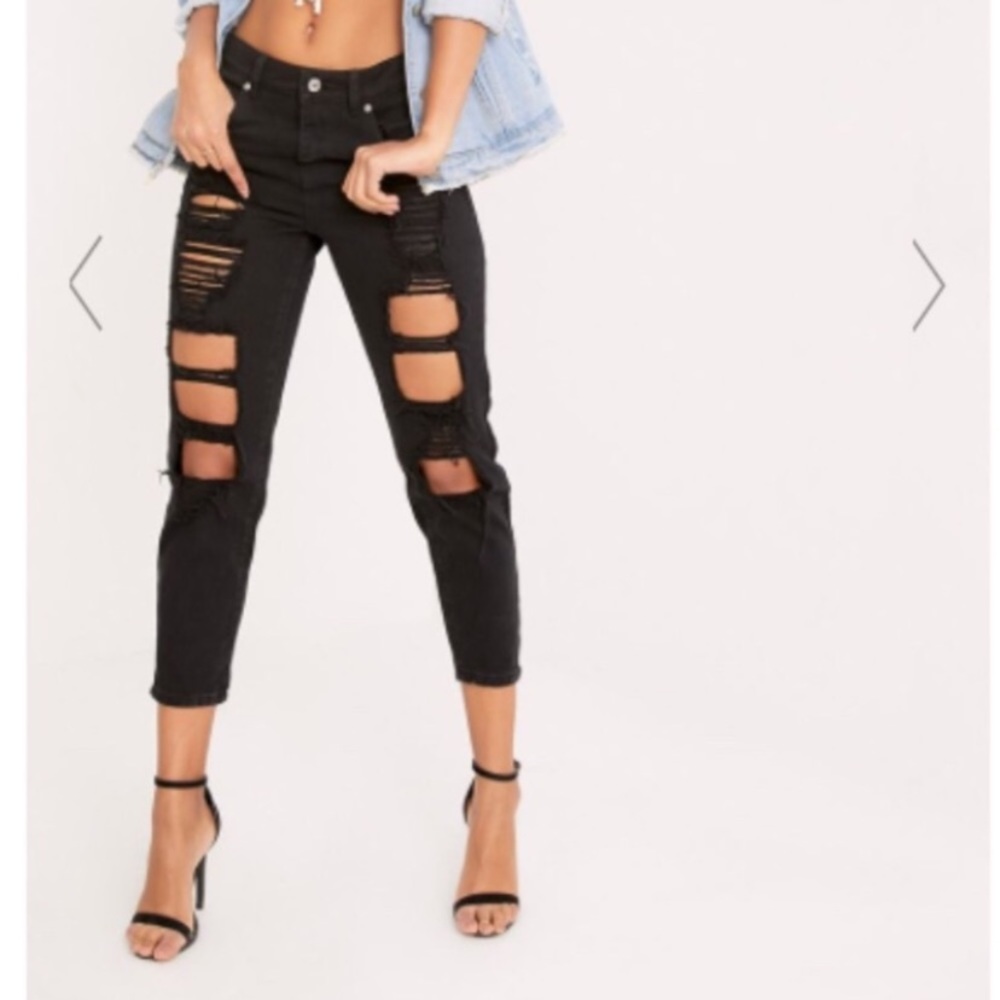 Pretty Little Thing Extreme Rip Black Jeans